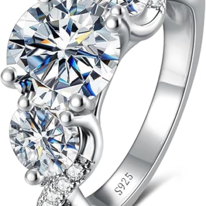 4.6CT 3 Stone Moissanite Engagement Ring